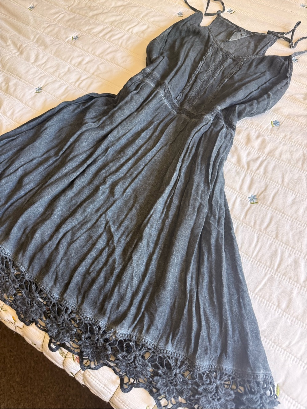 Band of Gypsies Charcoal Lace-Trim Midi Dress